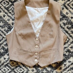 Women’s Small Khaki Button-Up Vest